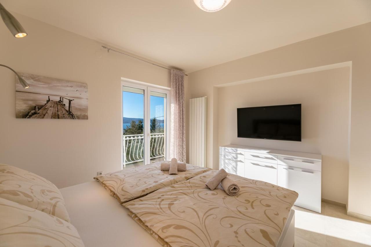 Apartment Abros *
