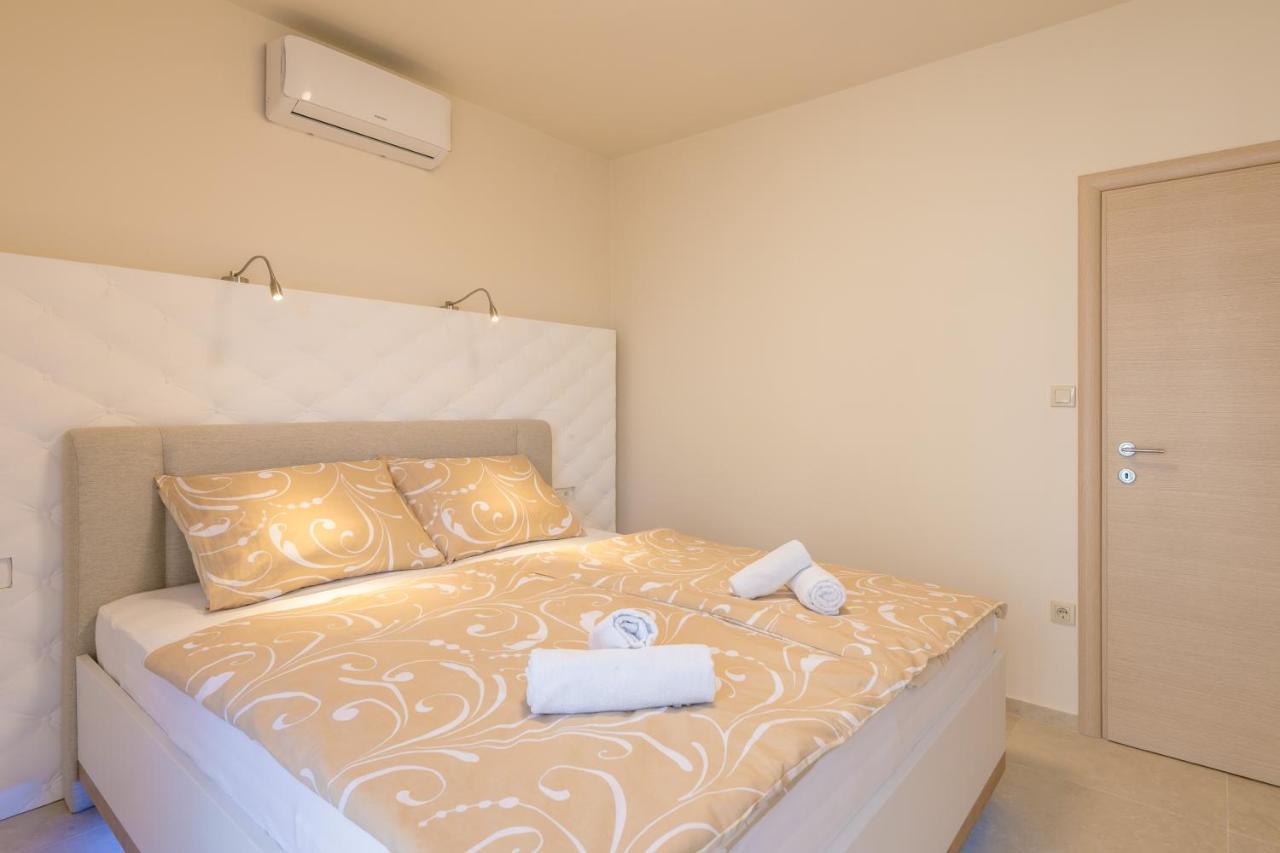 Apartment Abros *