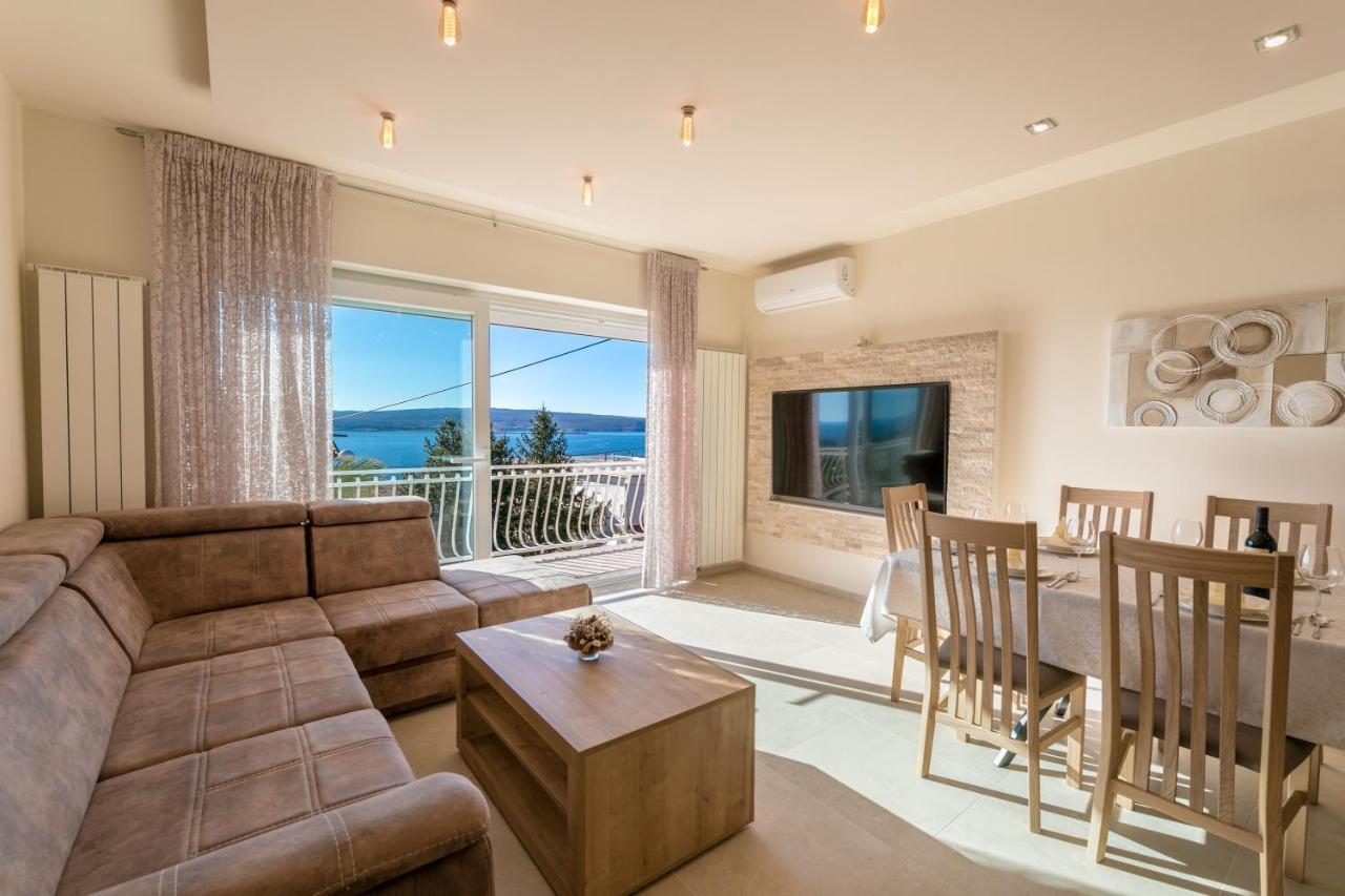 Apartment Abros *