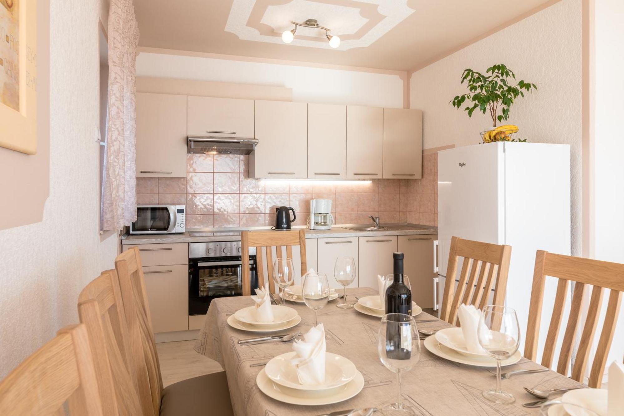 Apartment Abros *